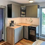Kapitaenshaus Leo By Interhome *